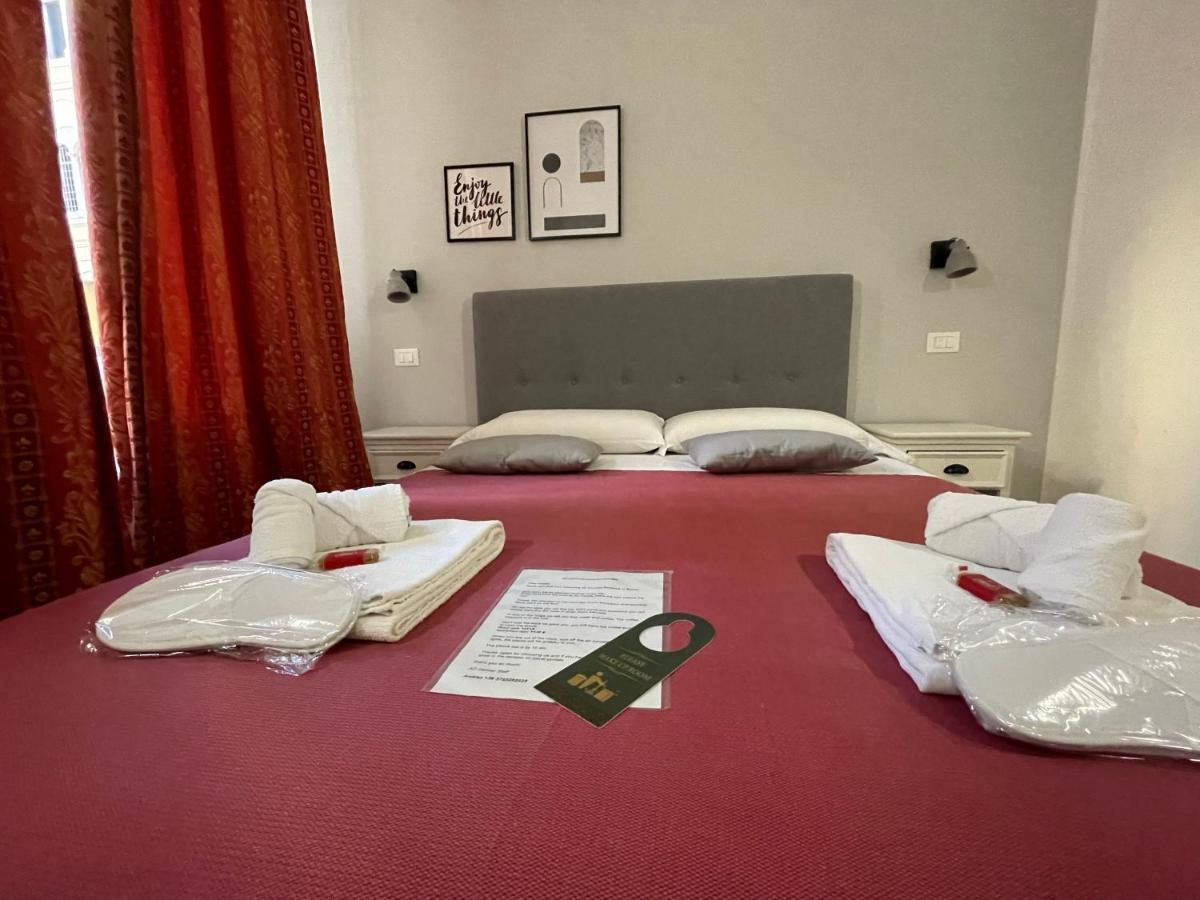 Ad Cavour Luxury Rooms - By Ad Roma エクステリア 写真