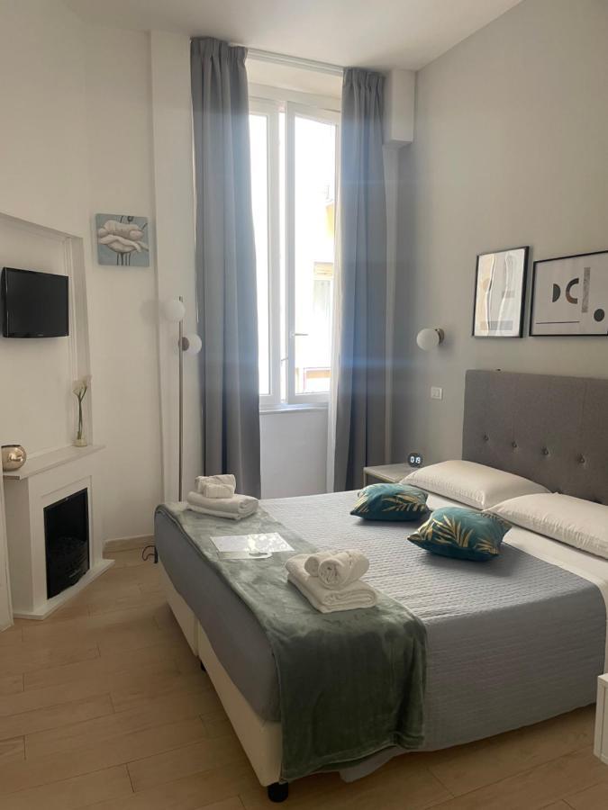 Ad Cavour Luxury Rooms - By Ad Roma エクステリア 写真