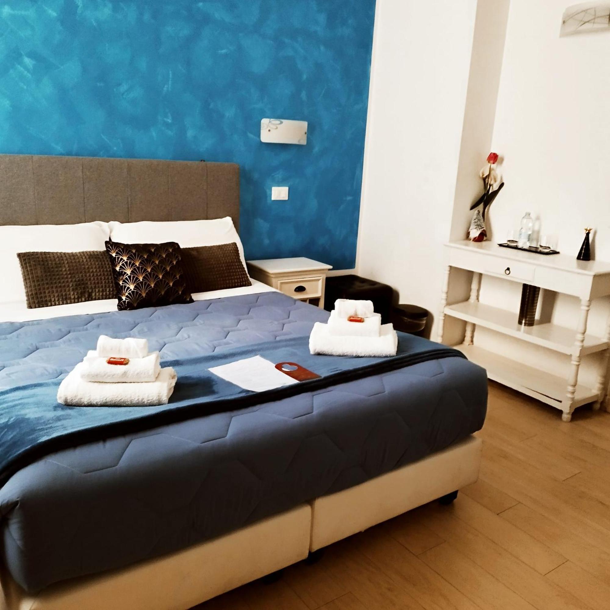 Ad Cavour Luxury Rooms - By Ad Roma エクステリア 写真