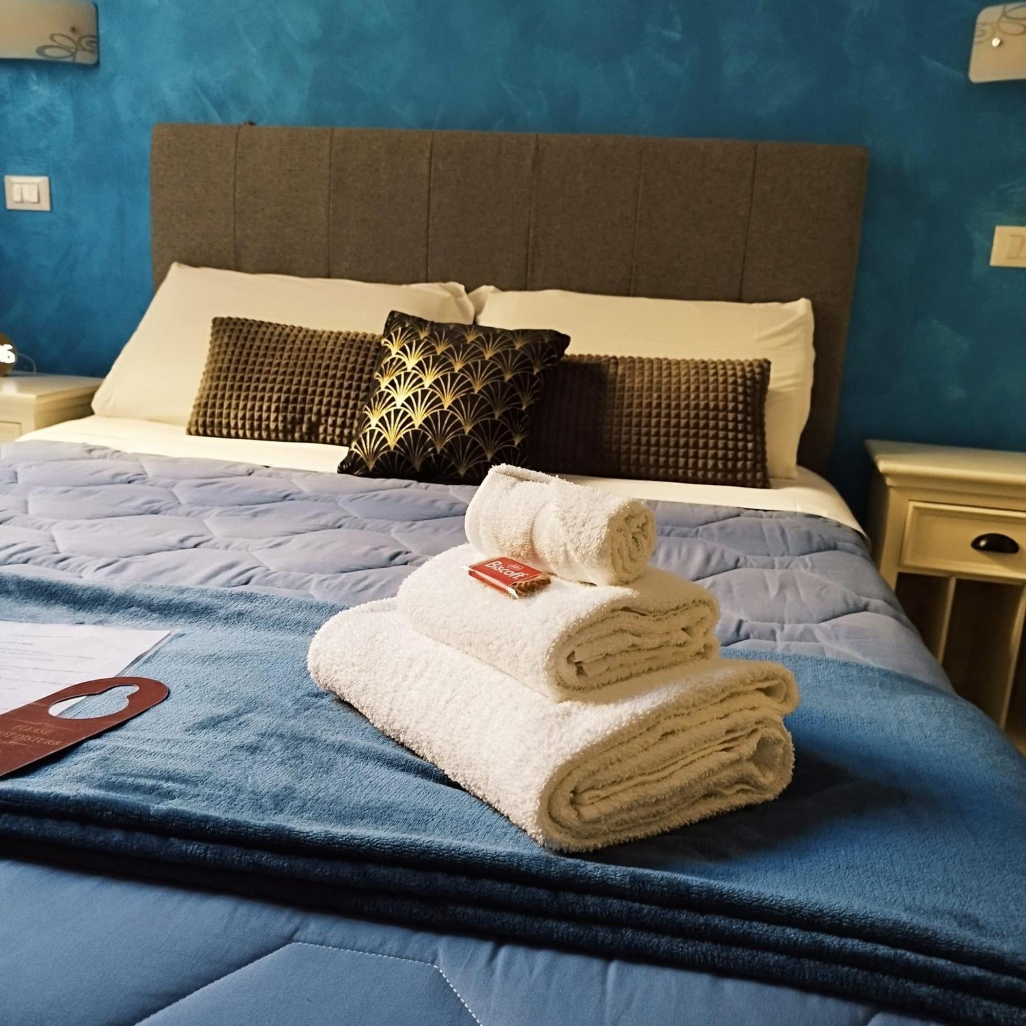 Ad Cavour Luxury Rooms - By Ad Roma エクステリア 写真