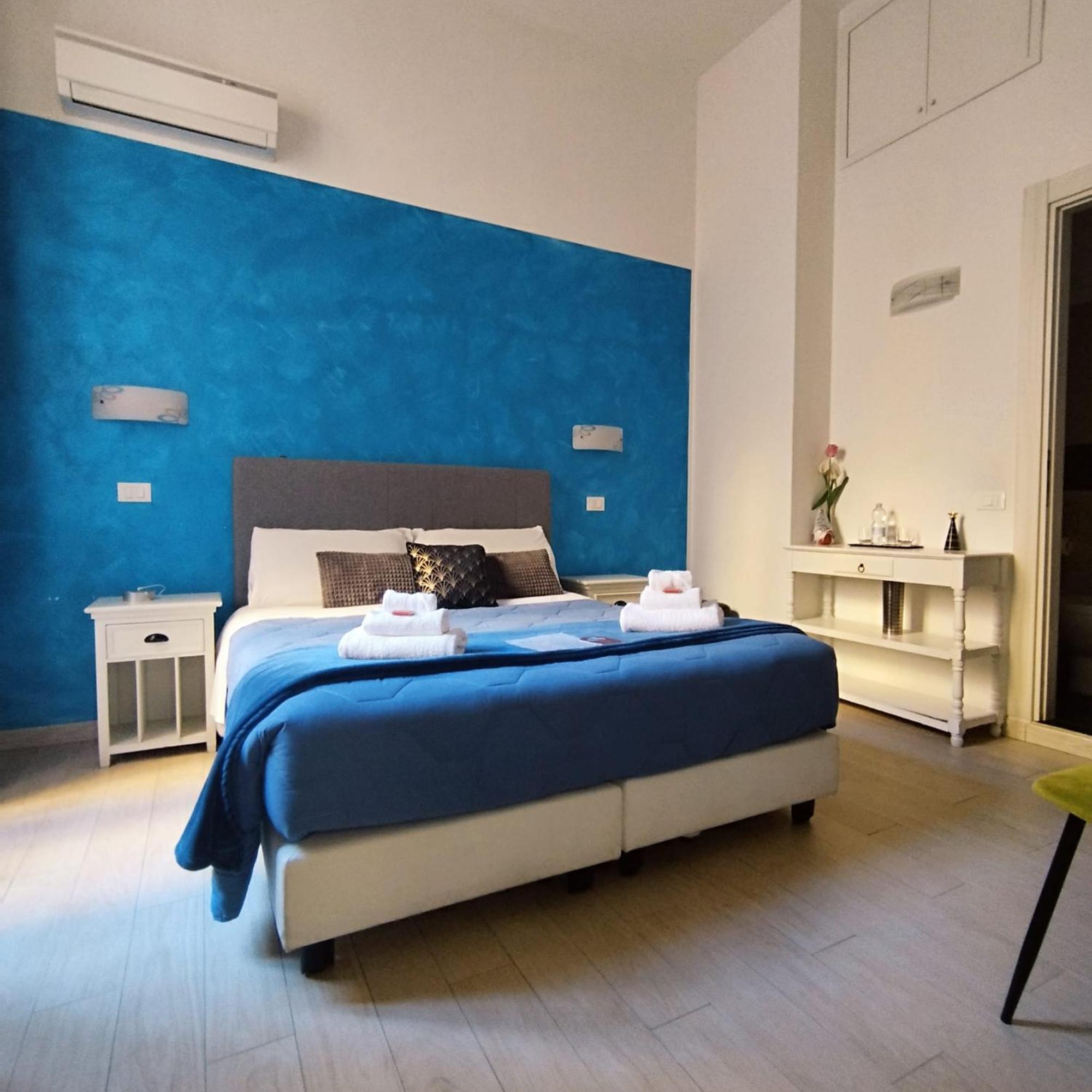 Ad Cavour Luxury Rooms - By Ad Roma エクステリア 写真